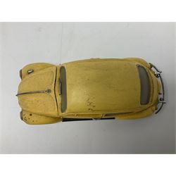 Franklin Mint - three die-cast models comprising 1:10 scale Harley Davidson Heritage Softail motorcycle, 1:24 scale 1957 VW Beetle and 1:24 scale 1993 Rolls Royce Corniche IV; all unboxed (3)