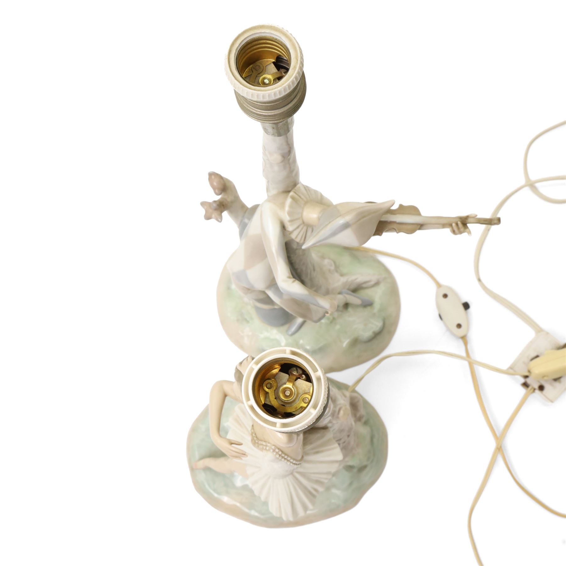 Pair of Lladro lamps, modelled as a Violinist and a Ballerina, including fittings H38cm (2)