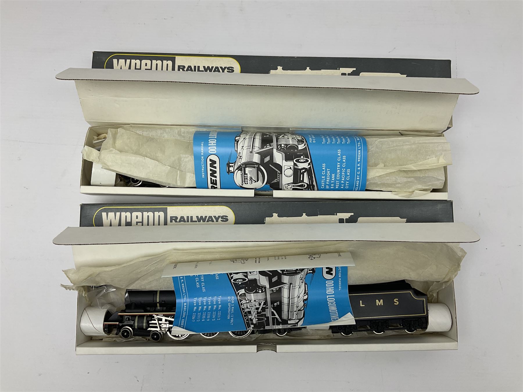 Wrenn '00' gauge - two Princess Coronation (Duchess) Class 4-6-2 locomotives - 'City of Glasgow' No.46242 in BR Blue; and 'Duchess of Hamilton' No.6229 in LMS Black; both boxed with instructions (2)