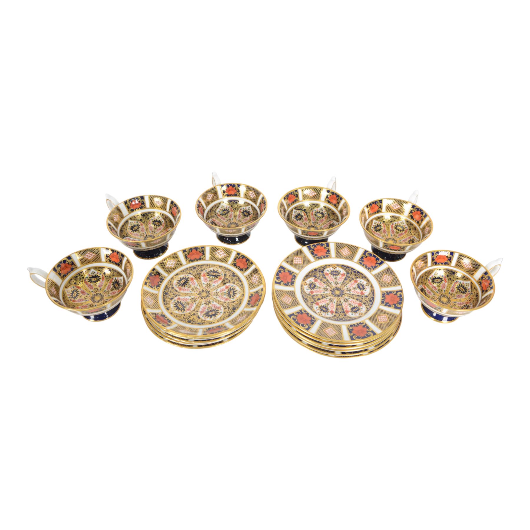 Royal Crown Derby Imari pattern 1128, six coffee teacups and saucer and six side plates 