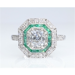  Art Deco design white gold old cut diamond and emerald ring tested to 18ct centre diamond approx 0.9 carat  