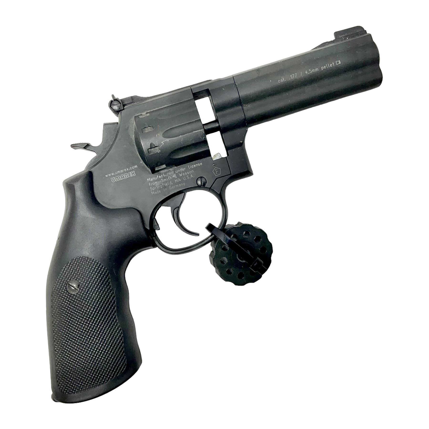 Umarex Smith and Wesson model 586-4 .177 air pistol serial no.S074938959 with circular 10-shot magazine L29cm  NB: AGE RESTRICTIONS APPLY TO THE PURCHASE OF AIR WEAPONS.