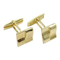 Pair of 9ct gold square cufflinks, hallmarked, approx 10.5gm
