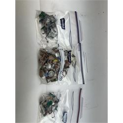 Two Britain's Ancient Siege Machines, comprising Balista and Catapult and a collection of plastic knights and soldiers, including Britains examples etc