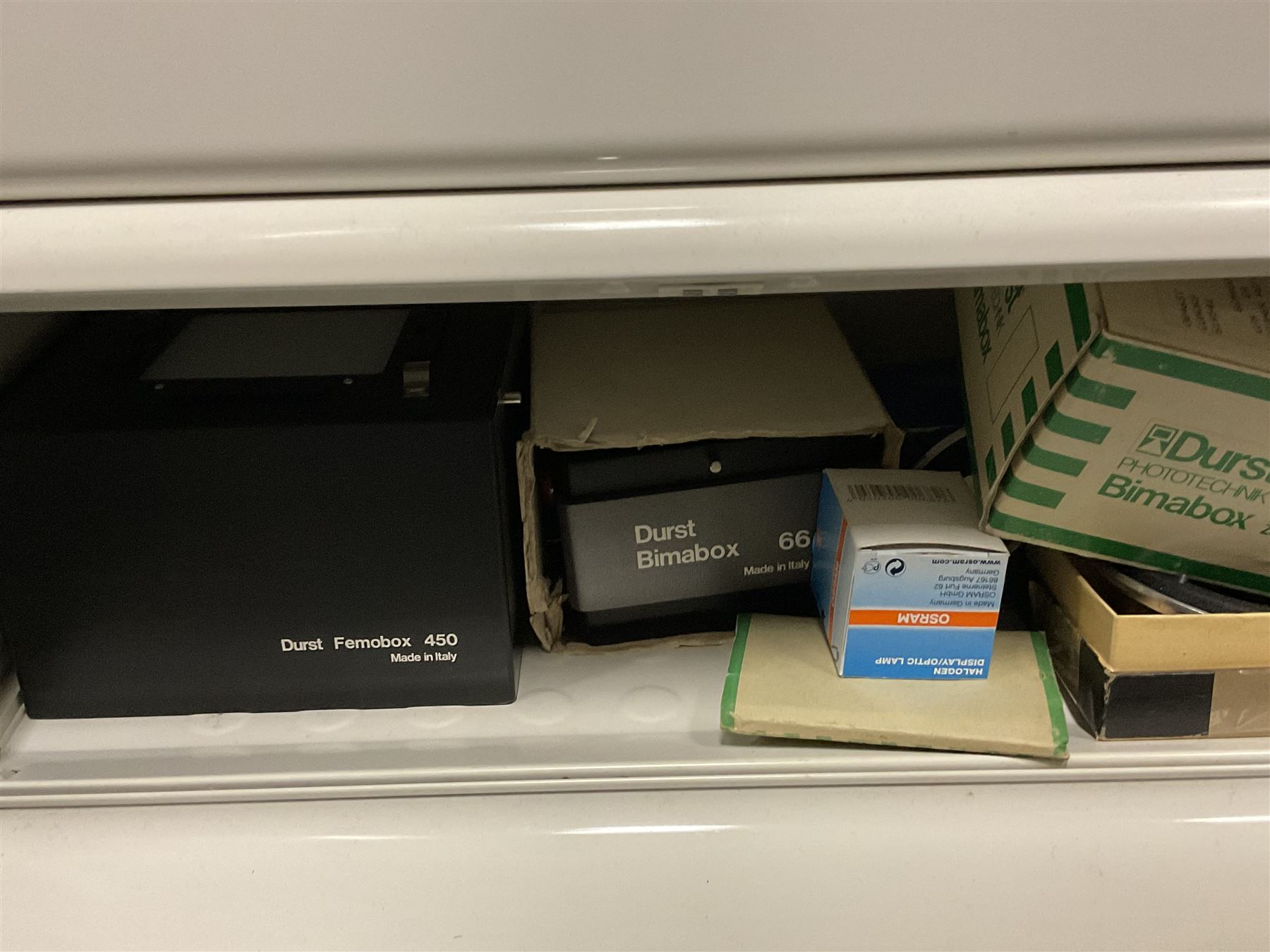  Durst Laborator 1200 5 X 4 Enlarger, together with equipment, to include 'Binema 66 glass masks, Durst Labolus professional LED safelight, lenses, panels etc 