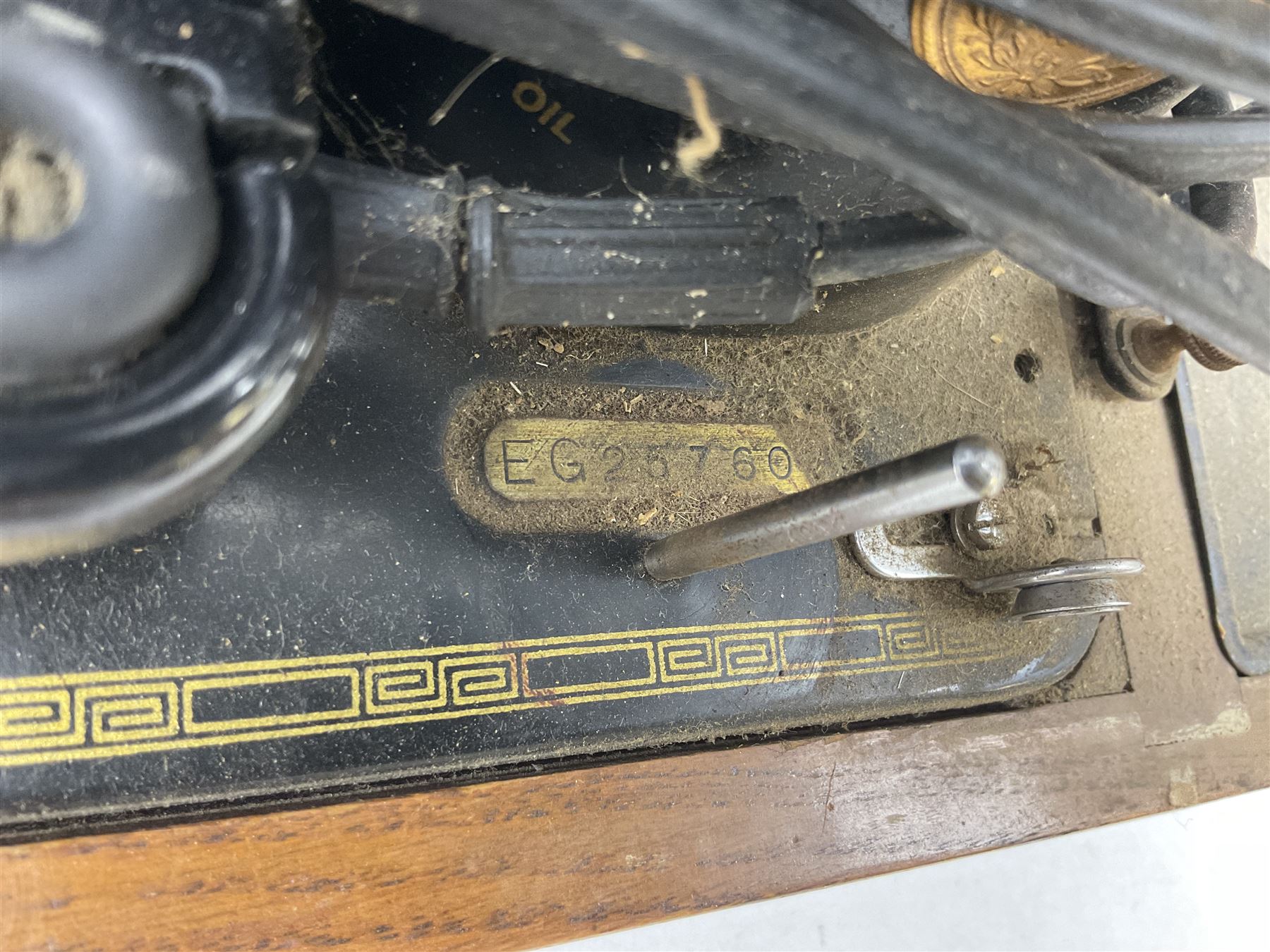 Mahogany cased electric Singer sewing machine, not tested 