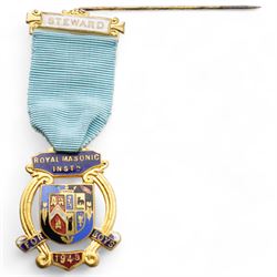 Silver Masonic Aegros Sanat Humanitas Hospital jewel to Bro. R F Churchill and a gilt and enamel Royal Masonic Institution for boys 'Steward' badge, both boxed