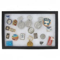 Eighteen Soviet Russia space medals and badges