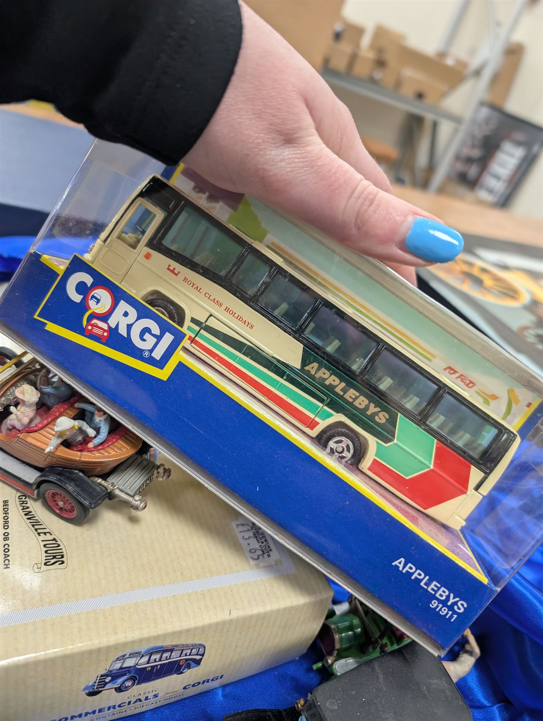 Corgi Toys diecast vehicles, including Chitty Chitty Bang Bang, Daimler, Rolls Royce 1912, Applebys Coach 91911 and a collection of other diecast vehicles