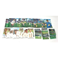 The Sun '3-D Gallery of Football Stars' large cards, approximately 48, The Sun 'Gallery of Football Action Cards' small cards, approximately 50 and a small number of picture cards