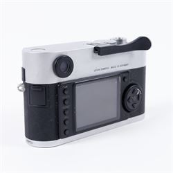 Leica M8 digital rangefinder camera body, with chrome finish, serial number 3196518, circa 2007, in original inner and outer boxes with charger and instructions 