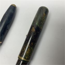 Four fountain pens with 14ct gold nibs, to include Conway Dinkie 550, Parker Duofold, Parker Victory and a Waterman's example 