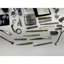 Pair of Wedgewood jasperware unicorn cufflinks, silver handled part manicure set, enamel flip notebook, dolls leather gloves, Stratton compact, and a collection of sewing accessories including thimbles, button hooks, thimble holder, scissors etc 