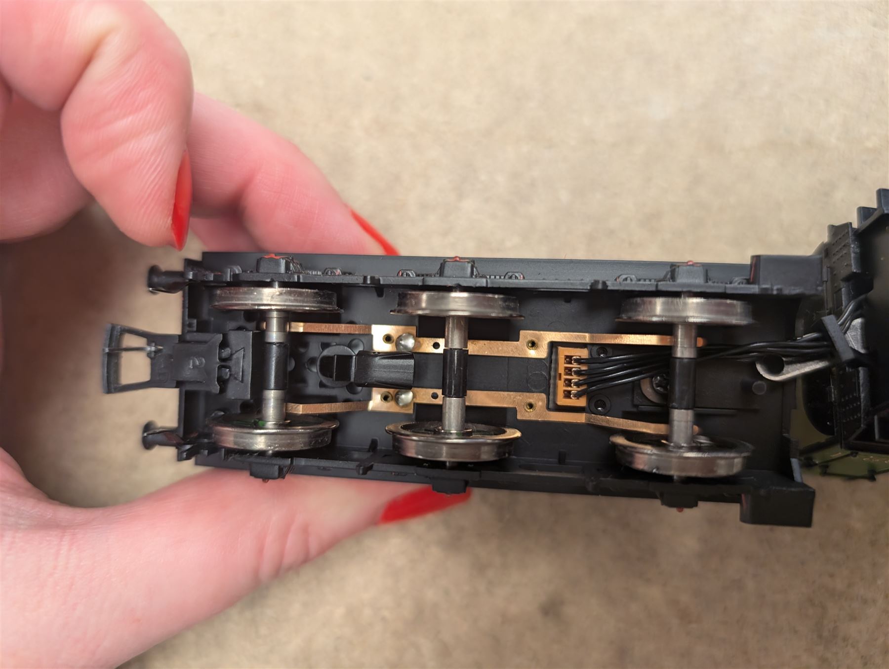 Bachmann '00' gauge 31765NRM National Railway Museum Edition GNR Class C1 Atlantic no. 3251 in LNER green livery, boxed