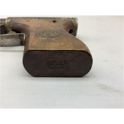 GAT .177 plunge action air pistol the butt impressed 'Reg.Us.Pat. Made in Japan' L22cm