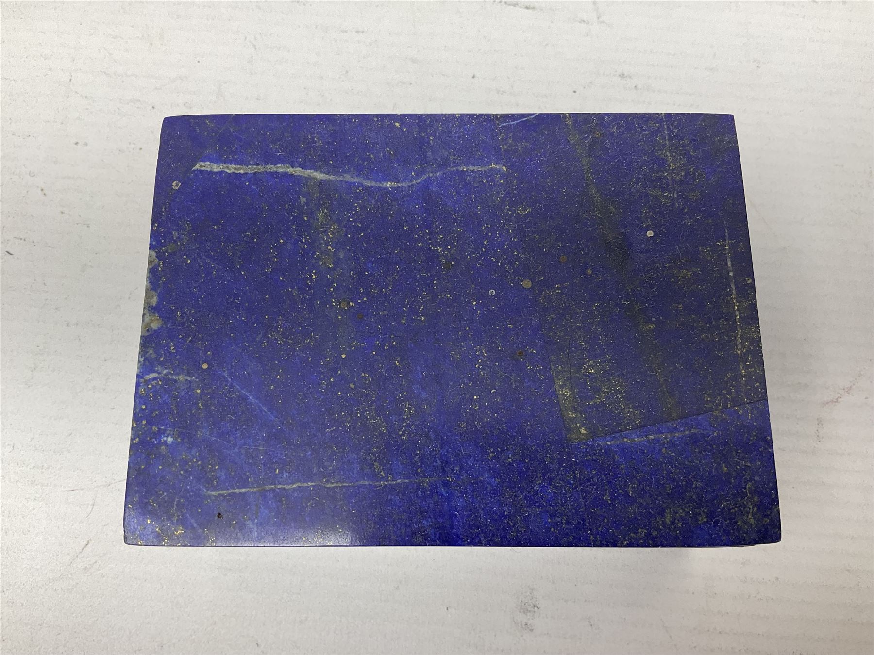Lapis Lazuli box and cover of rectangular form, H4cm, D7cm, L10cm