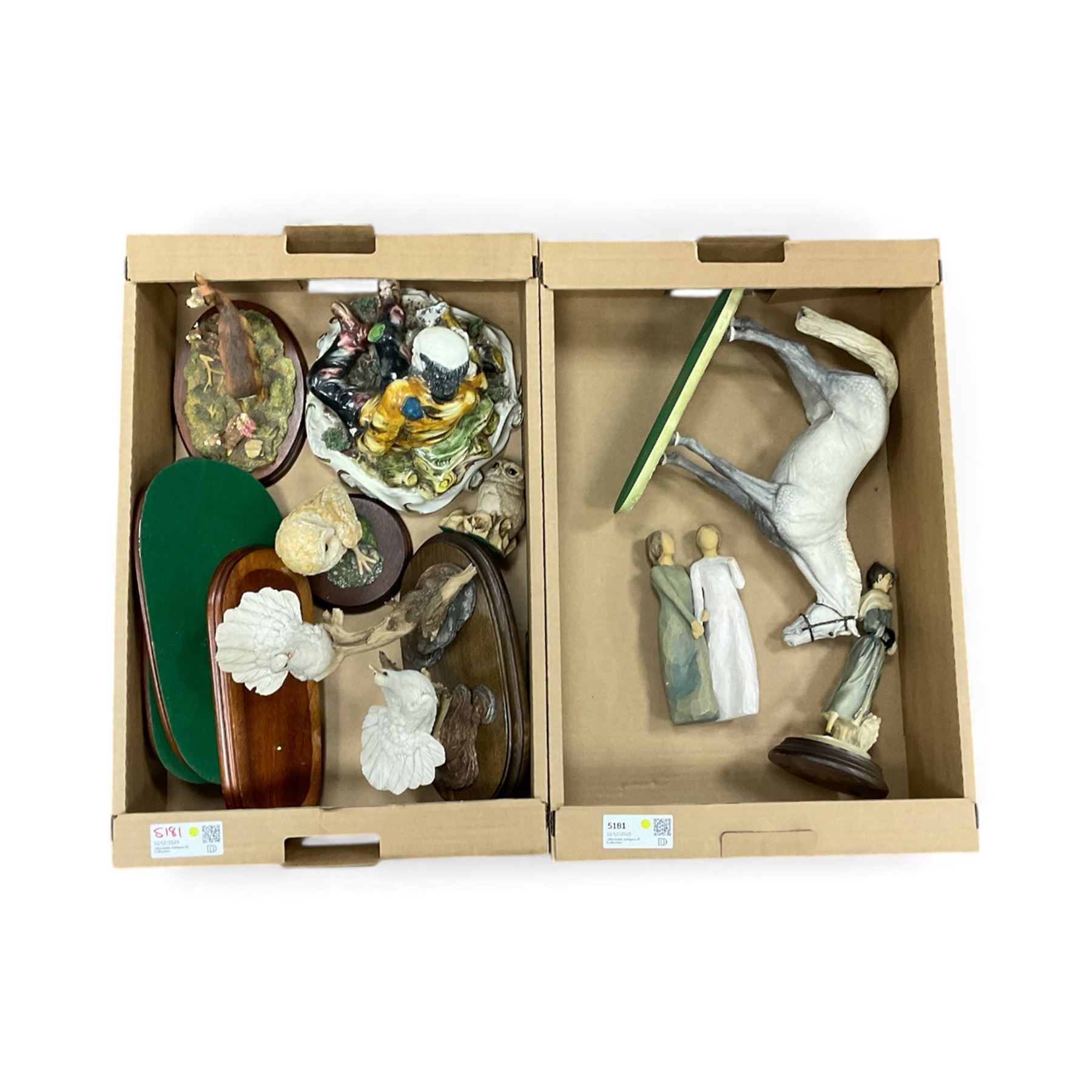 Collection of figures, including Border Fine Arts Grey Thoroughbred Stallion, Capodimonte Heron and Tramp, etc