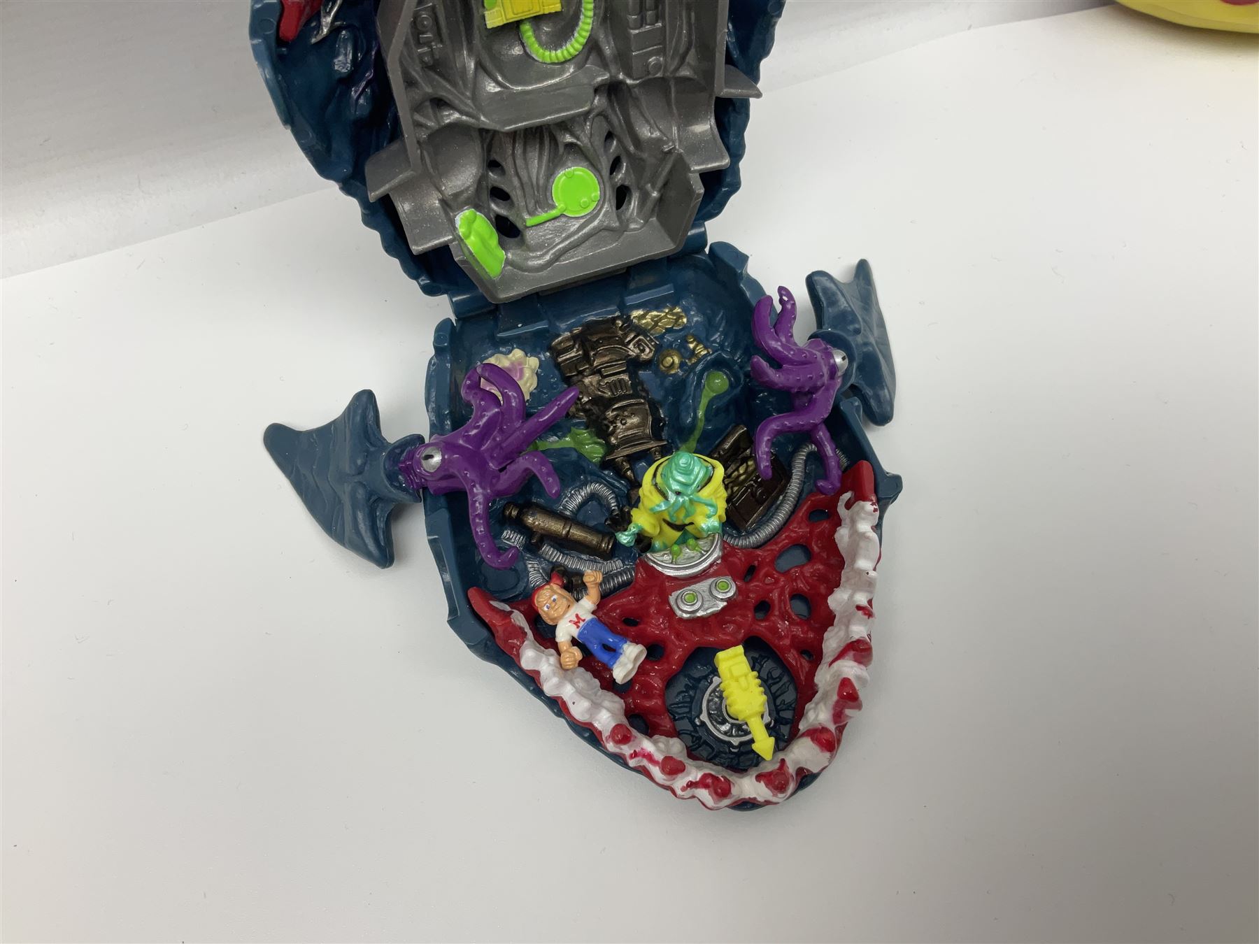 Mighty Max, 1990s Bluebird Toys PLC, large play sets Mighty Max Takes Terror Talons, Mighty Max Blasts Magus, Mighty Max Storms Dragon Island; six further Doom Zones, three Horror Heads and assorted related mini figures and accessories 