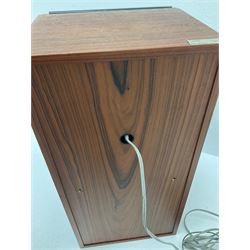 Bang & Olufsen 2400-2 Beocentre with two Beovos S50 speakers 