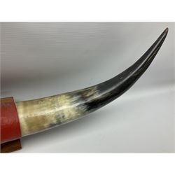 Pair of wall mounted cattle horns, L95cm