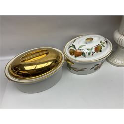 Royal Worcester Evesham pattern cooking pot, two similar Royal Worcester cooking pots with gilt covers, together with Wedgwood trinket dish, and other ceramics and glassware 