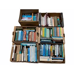 Books mainly equine, including a large collection of The Horse man's year, six boxes. 