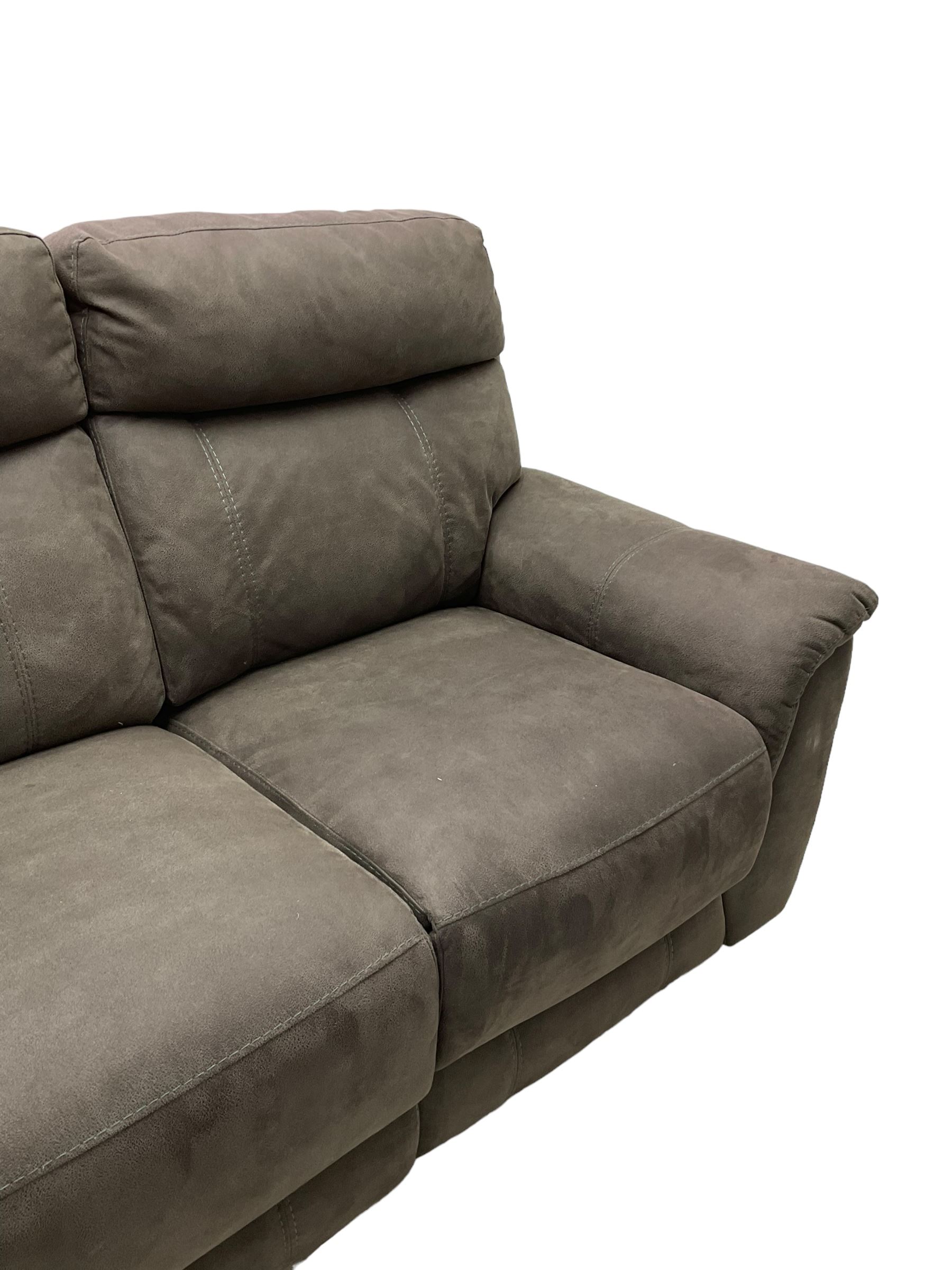 DFS 'Vinson' grande fourseat electric reclining smart sofa