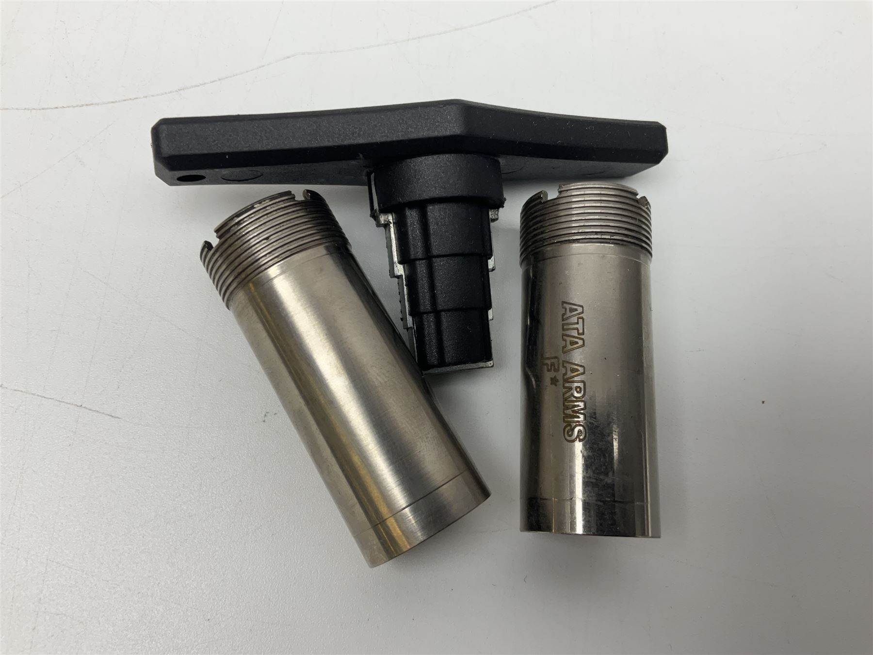 SHOTGUN CERTIFICATE REQUIRED: Italian Bettinsoli Diamond 12-bore by 3