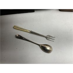 De Montfort cased canteen of silver plated cutlery for six place settings, together with further cased canteen of spoons and forks stamped Bon Marche