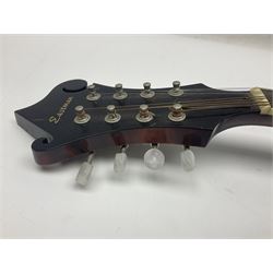 Eastman eight-string mandolin model MD514 2007 serial no.UK023 L68cm; in Hiscox hard carrying case