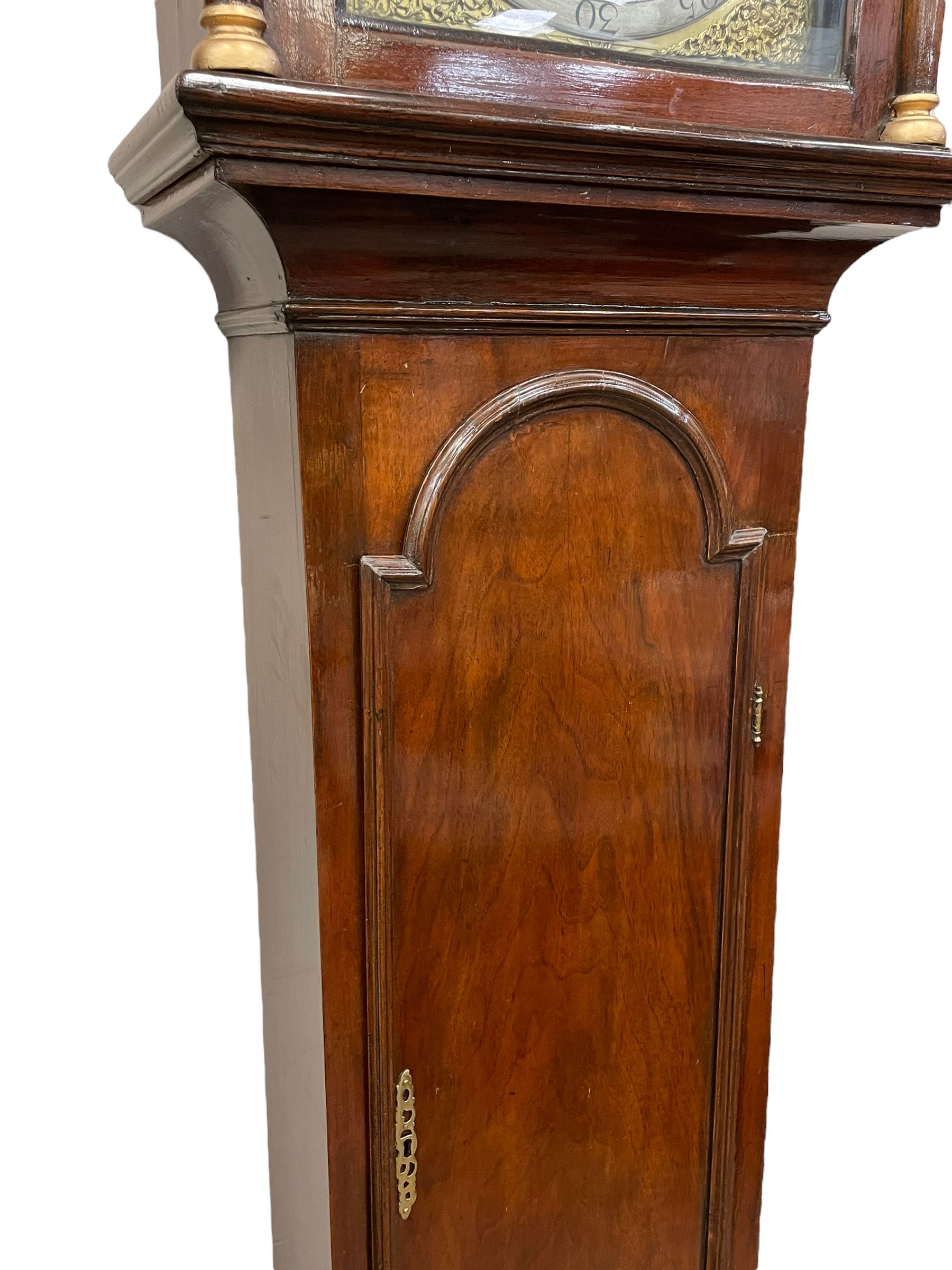 John Abbot of London – early 18th century walnut 8-day longcase clock c1740, hood with glazed side panels and tall swept pagoda pediment above a break arch hood door with attached pillars and gesso wooden capitals, long trunk door with a conforming break arch top on a rectangular plinth with applied shaped skirting, brass dial with a matted center and continuous herringbone engraving to the surround, cast spandrels, silvered chapter with Roman numerals, five minute Arabic’s, minute track and inner quarter hour track, subsidiary seconds dial and square date aperture, silvered tempus fugit boss to the break arch, dial pinned directly to a rack striking movement, striking the hours on a bell. With weights and pendulum.