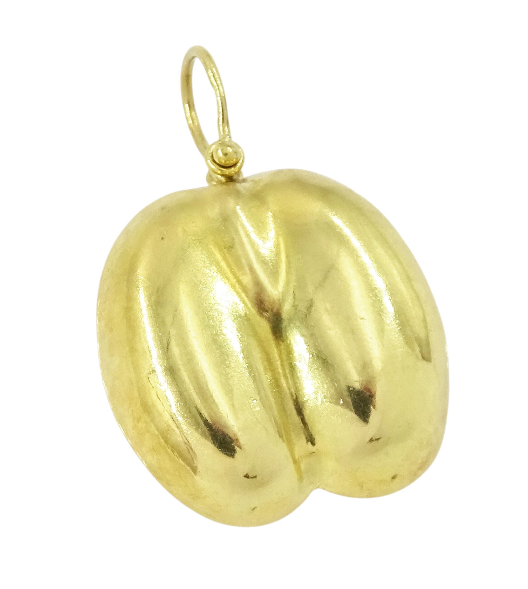 18ct gold Coco de Mer pendant, stamped