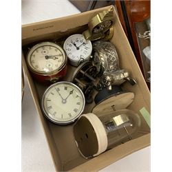 Quantity of clocks, clock parts and clock related items: early to mid 20th century clock cases and mantel clocks, 20th century wall hanging clocks, quantity of clock movements etc.