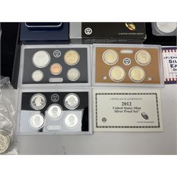 United States of America coinage, including 1922 silver peace dollar, 2021 'Silver Proof Set', 2022 'ANACS MS70 Inaugural Strike' silver eagle, 'First State Quarters Of The United States Collector's Map' etc