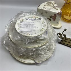 Wedgwood Mirabelle pattern dinner plates and side plates, Ivory napkin ring with silver plaque, hallmarked Birmingham 1899, Staffordshire cottage, cottage money box and further Tudor style Dorothy Murrey house, etc   