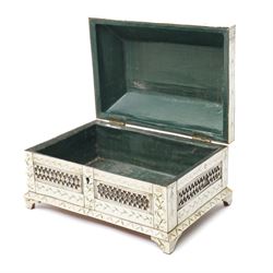 Early 19th-century French Napoleonic Prisoner of War bone workbox, decorated with repeating pierced classical decoration within borders of sgraffito foliate motifs, H13cm x W22cm x D15cm