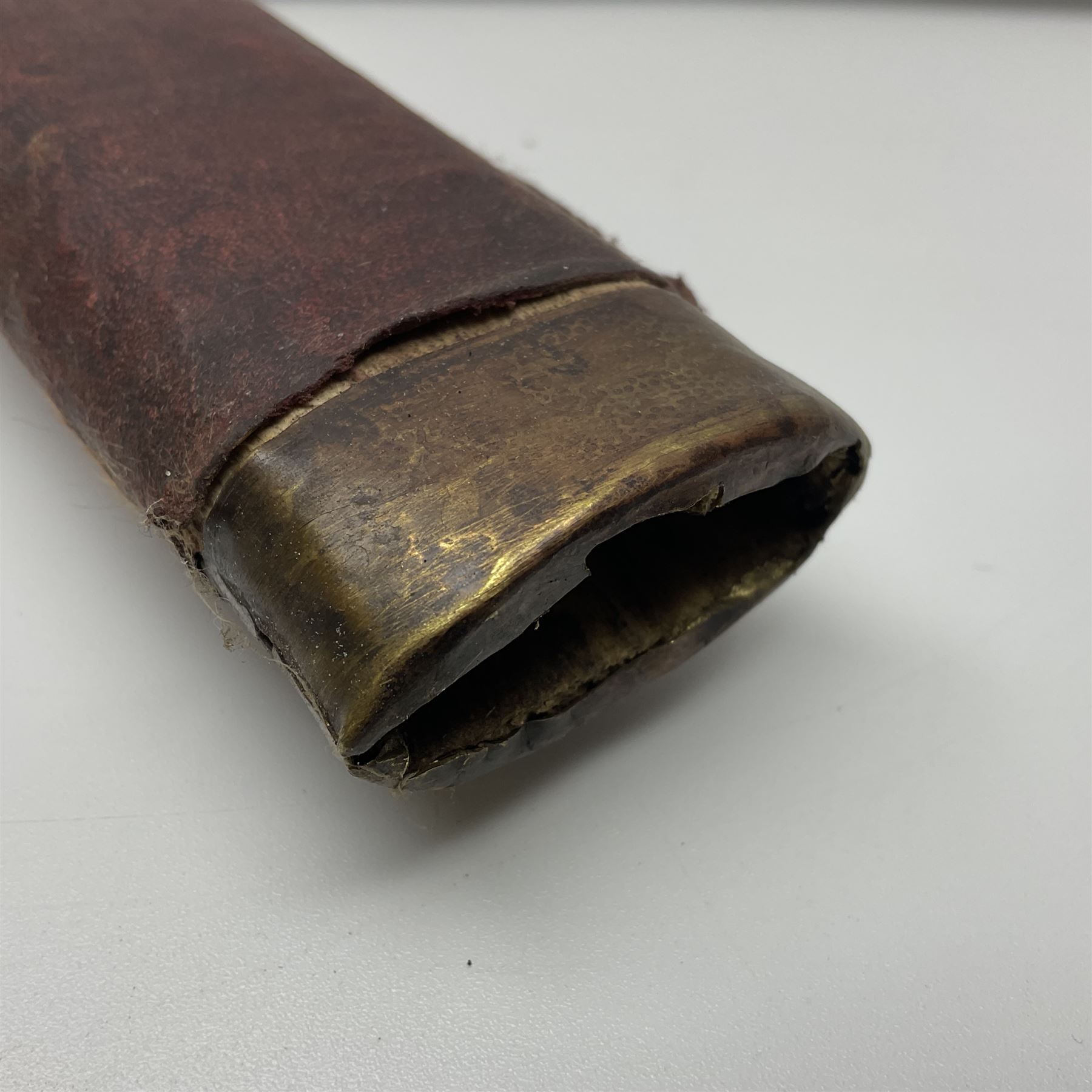 Reproduction WW2 German Luftwaffe officer's sword; and reproduction Japanese officer's sword katana (2)