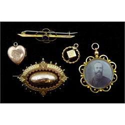 Edwardian gold photograph pendant Birmingham 1909, Victorian gold brooch, gold amethyst bar brooch, scrap gold, all 9ct and a 14ct gold dice charm, all hallmarked, stamped or tested