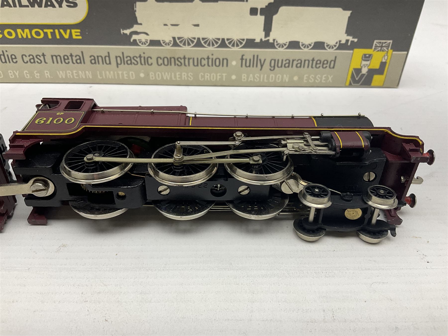 Wrenn '00' gauge - Class 6P (Royal Scot) 4-6-0 locomotive 'Royal Scot' No.6100 in LMS Maroon; smoke deflectors present but not fitted; boxed with instructions.