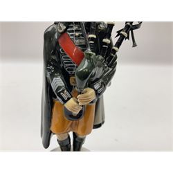 Michael J Sutty limited edition figure, Pipe Player, The Royal Irish Rangers 1980's, 241/250, H22cm