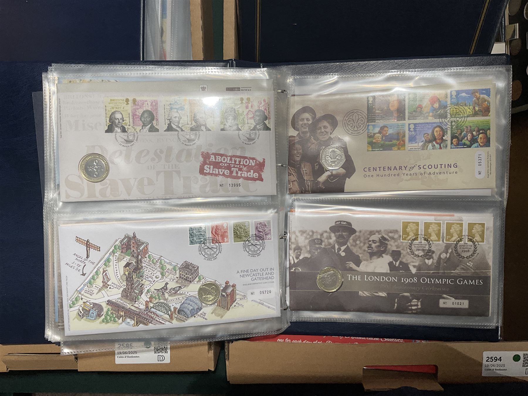 Approximately one hundred and fifteen Royal Mint coin covers, in two ring binder folders and loose, together with approximately 53 grams of Great British pre-1920 and approximately 68 grams of Great British pre-1947 silver threepence coins, and a small quantity of further pre-decimal coins