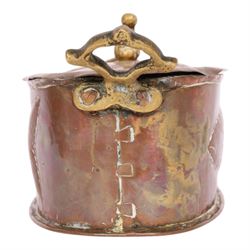 Copper twined handled poaching dish, decorated with fish to the sides and lid, H16cm