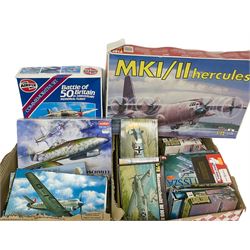 Large collection of Airfix and similar model kits
