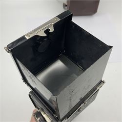 Welta Superfekta Folding twin lens camera, with 'Meyer Gorlitz Trioplan 1;3.8 f=10cm' lens serial no 649219 and 'Meyer Gorlitz Trioplan 1;3.8 f=7.5cm' lens serial no 653168, in fitted case