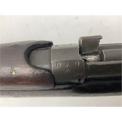 WW1 Lee Enfield SMLE bolt-action rifle, dated 1918, with single barrel band and bayonet fitting L113cm FIREARMS CERTIFICATE REQUIRED OR RFD