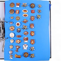 Rugby league enamel badge collection, from Oldham, Rochdale Hornets, St Helens, Salford, Sheffield Eagles, Huddersfield Giants, Hull FC, Hunslet and Keighley Cougars, housed in two folders, (approximately 330)