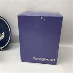 Collection of Wedgwood Jasperware, to include black Eisenhower Bust, two black basalt paperweights, one depicting an eagle and one depicting Julius Caesar, a blue Zodiac plate, Man on the Moon commemorative plate, American Independence Bicentennial plate and Royal commemorative ware, etc, all with impressed marks beneath, some with boxes