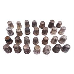 Collection of thirty Victorian and later silver thimbles, the majority fully hallmarked, others stamped Sterling and 925, approximate total weight 4.50 ozt (140 grams)