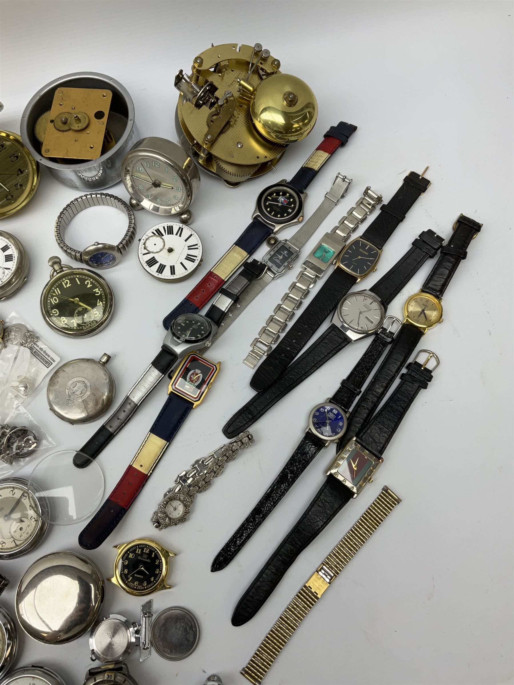 Victorian silver lever pocket watch by Louis Ludwig, case hallmarked Chester 1889, collection of pocket watches and wristwatches including military pocket watch, the back case stamped G>S.T.P K.599, lever movements etc