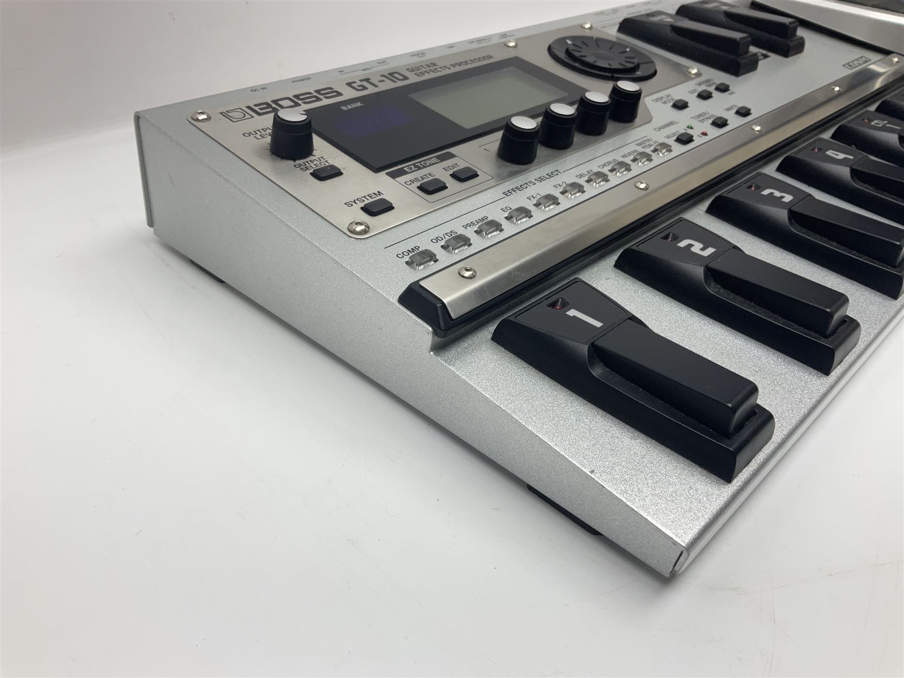 Boss GT-10 Guitar Effects Processor with loop feature serial no.BX21588